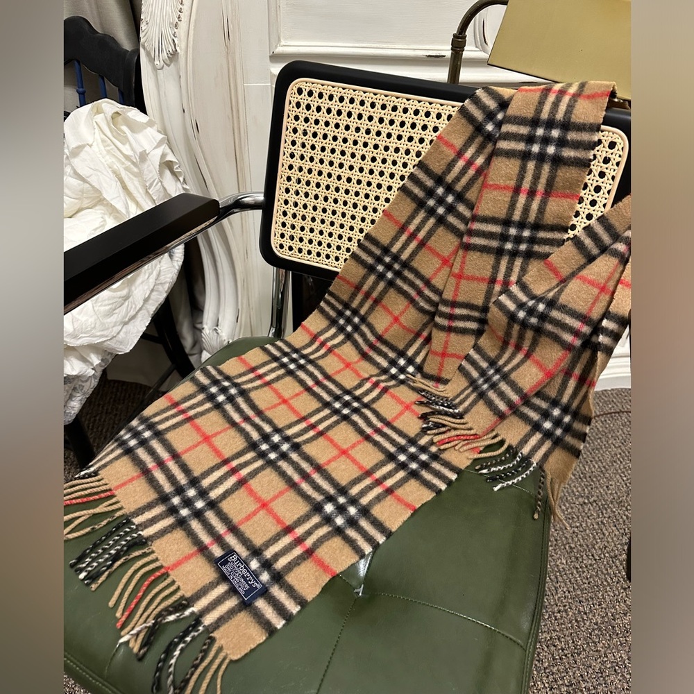 Vintage Burberrys Scarf